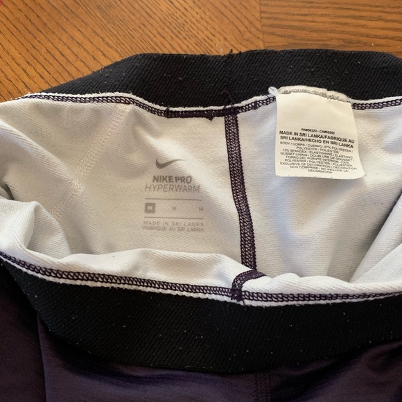 Nike leggings - Picture 2 of 2